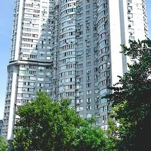 Апартаменты On Hryshka Street, Киев