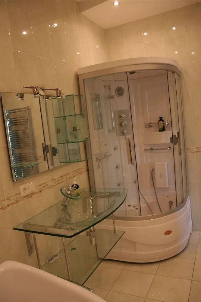 Pecherskie Lipki Hotel Kiev