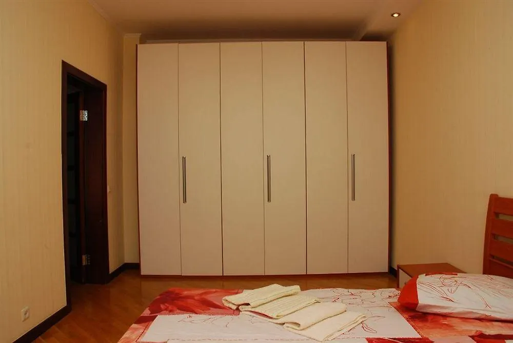 Hotel Pecherskie Lipki Kyjev 3*,